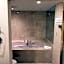 Super 8 by Wyndham Sturbridge