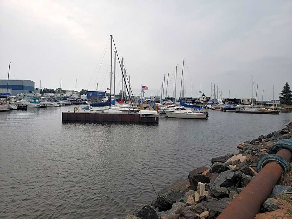 Fairfield Inn & Suites by Marriott Duluth Waterfront