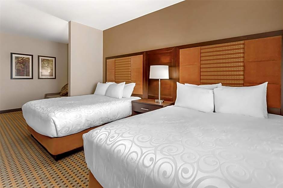 Best Western Plus Hinton Inn & Suites