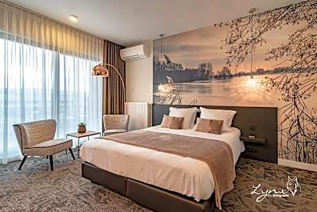 Junior Suite with Balcony