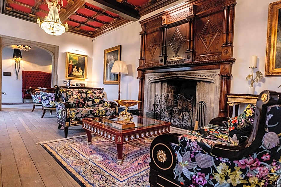 Weston Manor Hotel