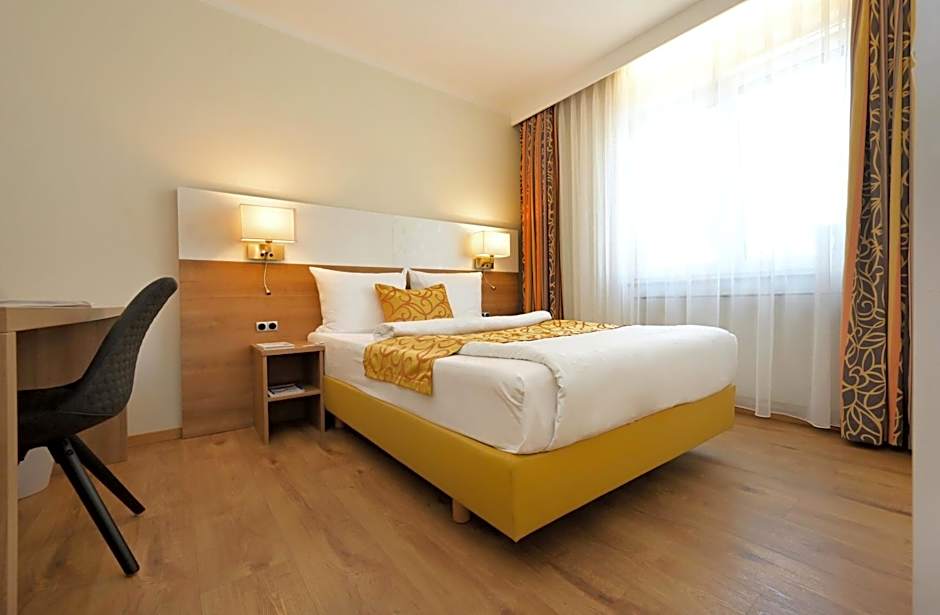 Hotel & Living Am Wartturm - Hotel & Apartments