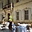 Hotel Château Des Alpilles