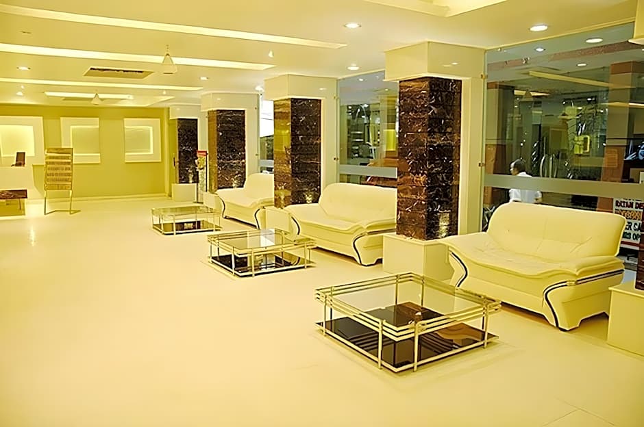 Hotel Sun International