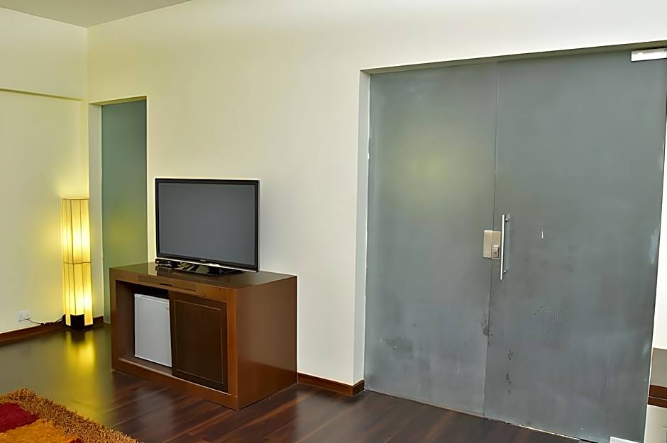 Seasons Hotel Rajkot