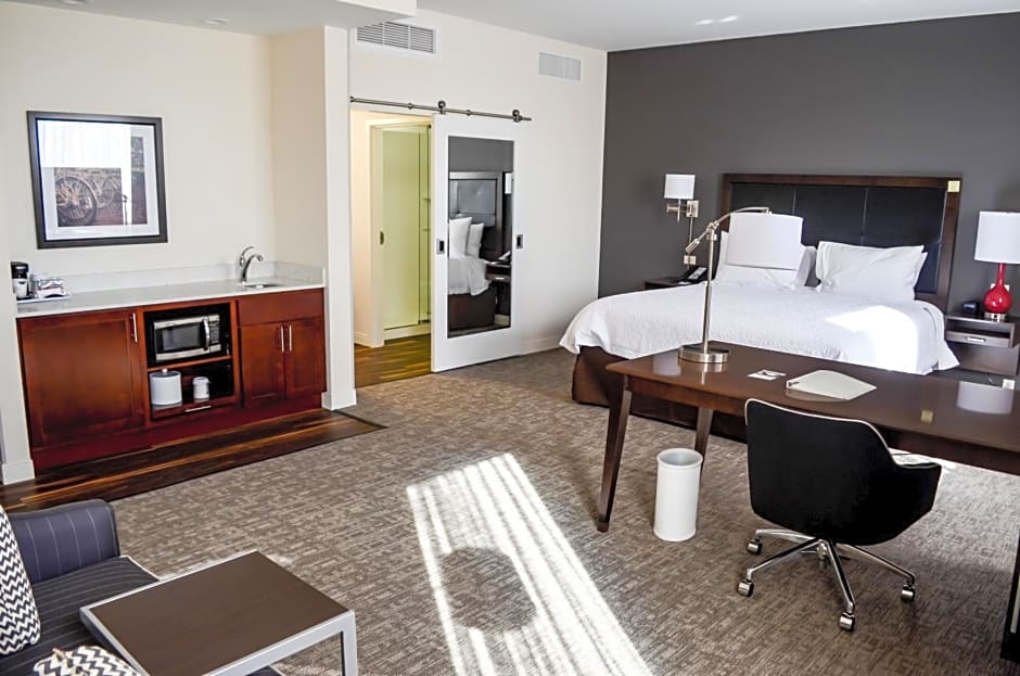 Hampton Inn & Suites - Richmond - Downtown, VA