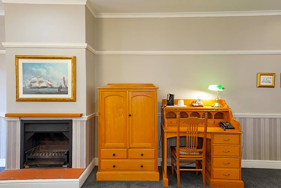 Cumberland Hotel & Conference Centre Worcester