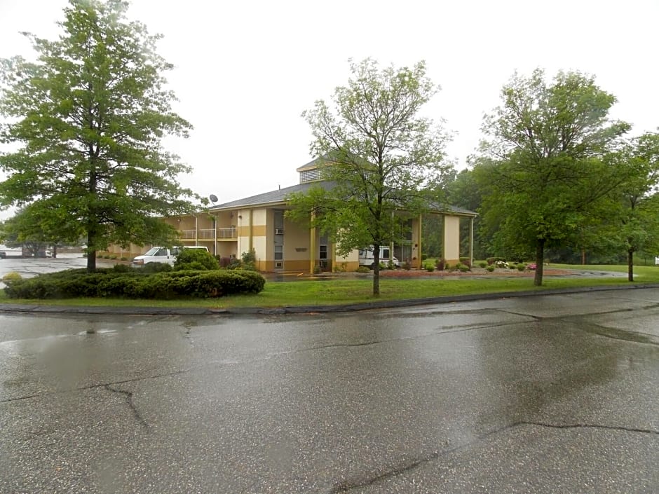 Center Street Value Inn