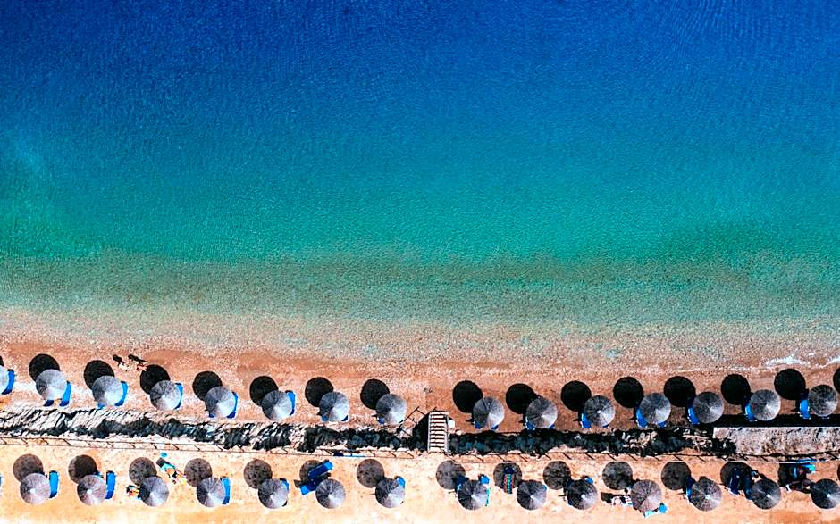 Porto Roma Seaside Studios