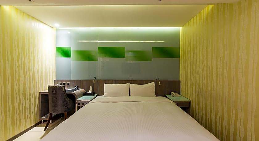 Beauty Hotels Taipei - Hotel Bnight