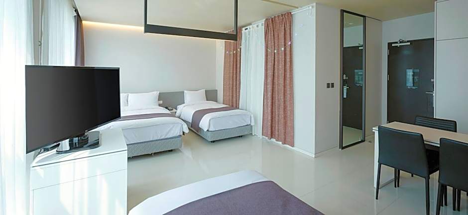 Grand City Hotel Changwon