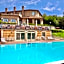 ISA-Residence with swimming-pool in Monteverdi Marittimo