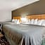 Quality Inn & Suites Des Moines Airport