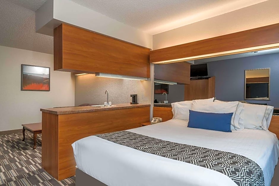 Microtel Inn & Suites By Wyndham Springfield