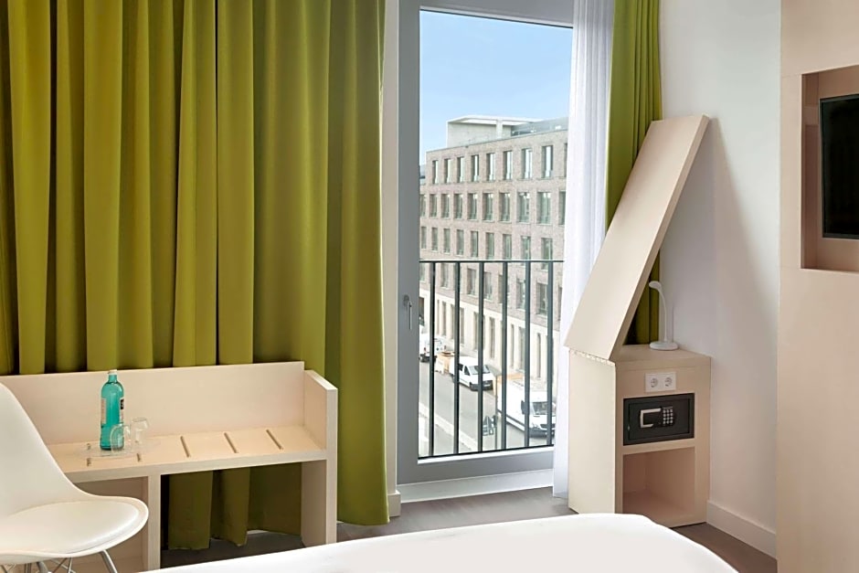 Super 8 by Wyndham Mainz Zollhafen