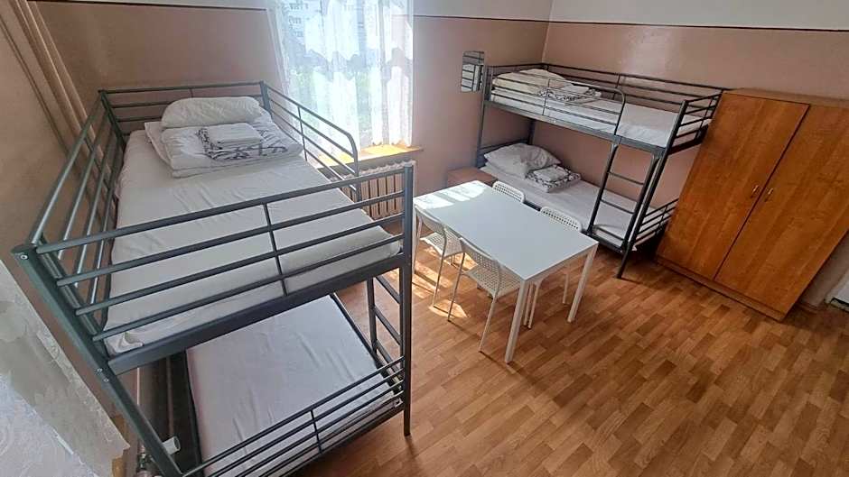 Schronisko Młodzieżowe PTSM Matecznik