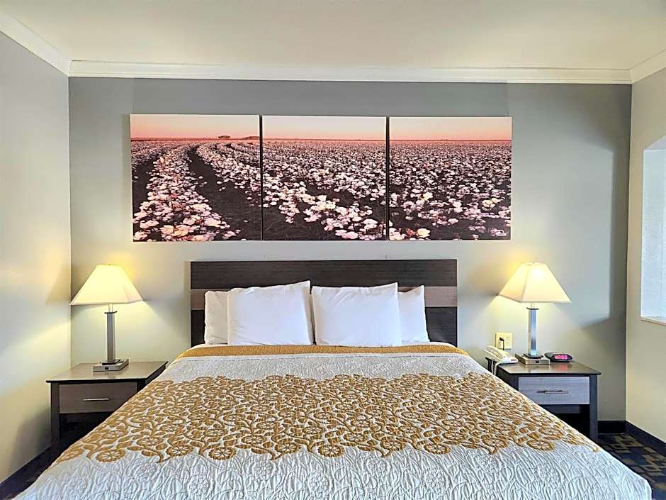 Days Inn by Wyndham Robstown