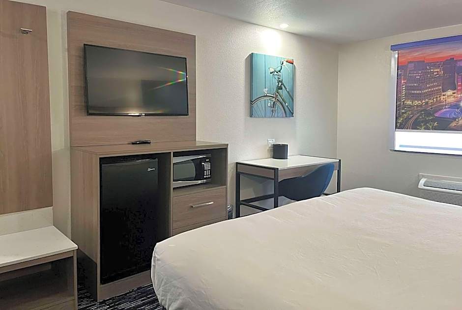 Baymont by Wyndham Indianapolis Northeast