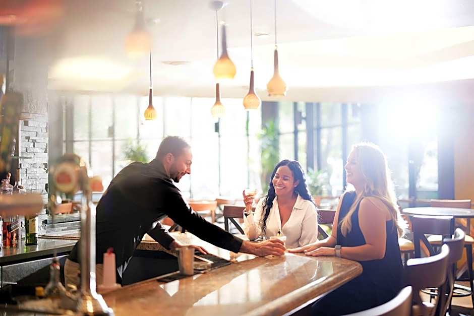 DoubleTree by Hilton - Philadelphia Center City