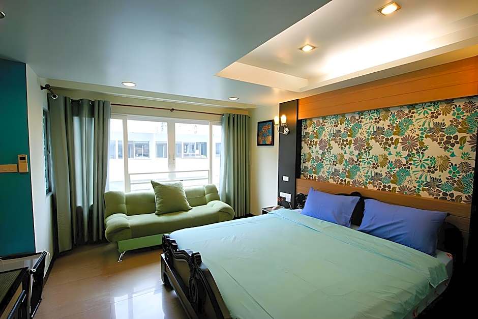 Sabai-Sabai@Sukhumvit Hotel