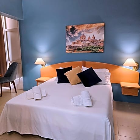 La Playa Hotel