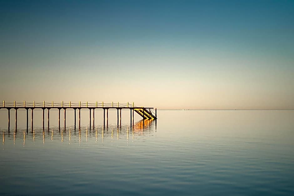 Royal Beach Serviced Apartments