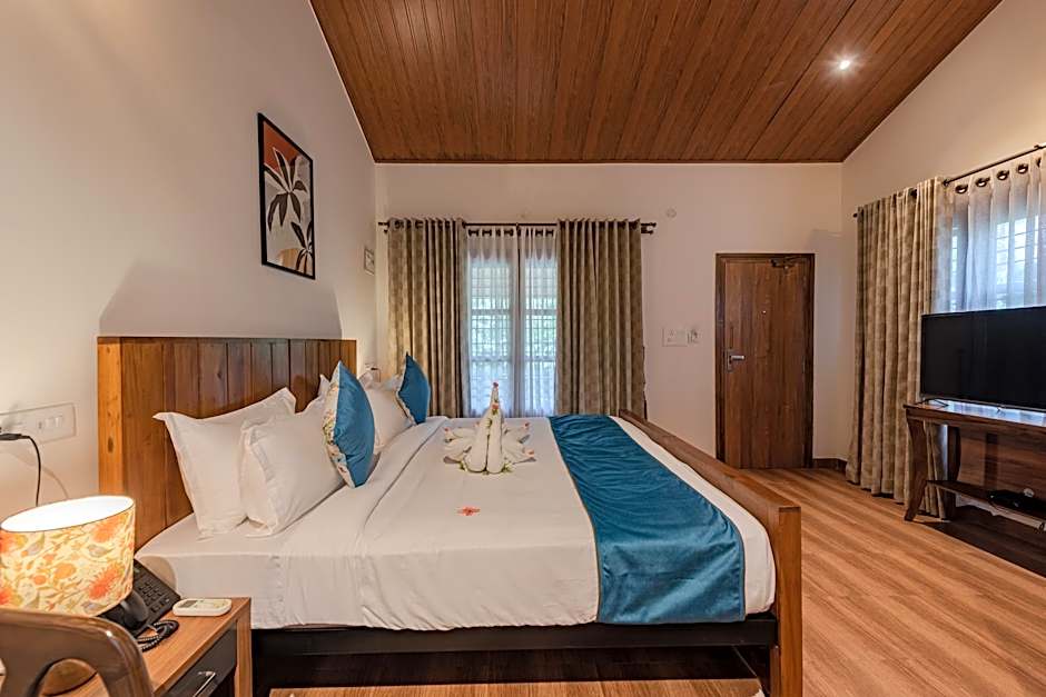 Shanthi Kunnj Riverside Exotica