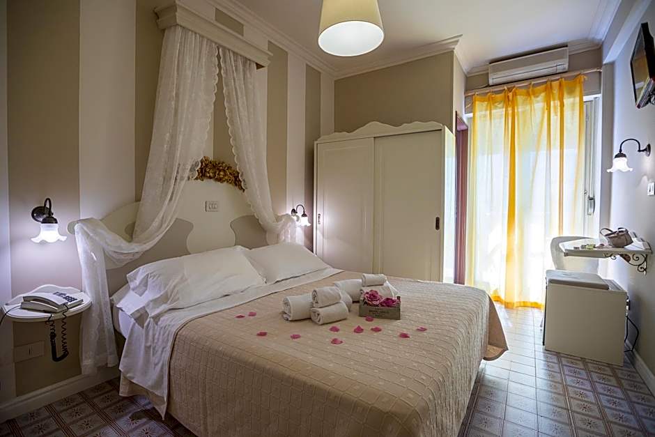 Hotel Mocambo piscina e spiaggia