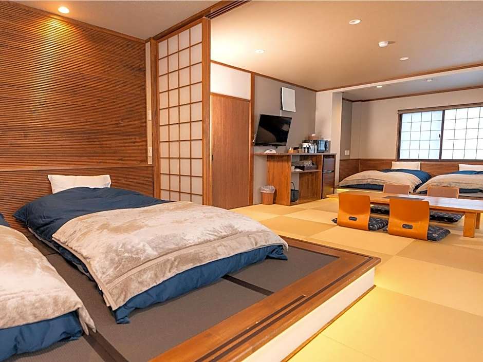Nozawa Onsen Azegamikan