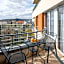 Escala Hotel & Suites
