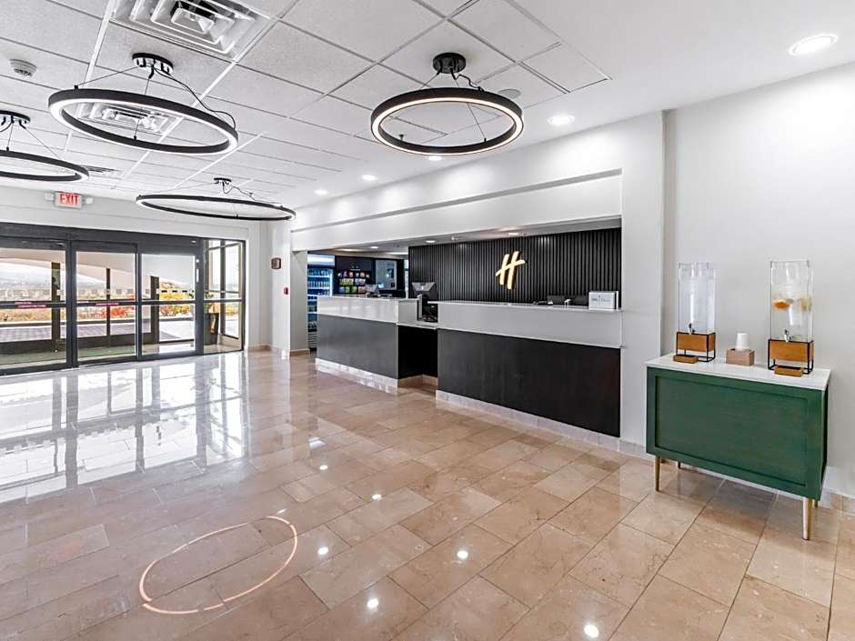 Holiday Inn Ponce & El Tropical Casino By IHG