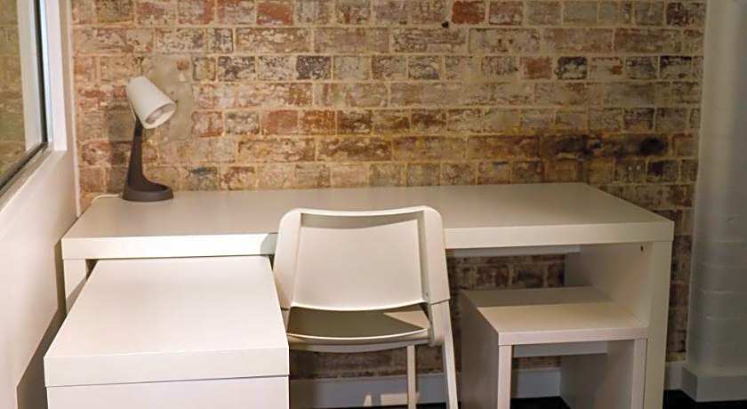 Base Sydney Hostel