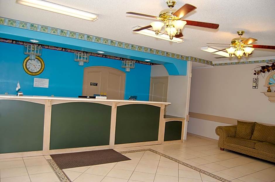 Texas Inn and Suites City Center at University Dr.