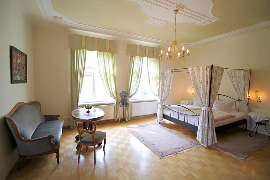 Hotel-Appartement-Villa Ulenburg