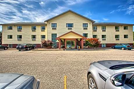 Rodeway Inn Whitehall