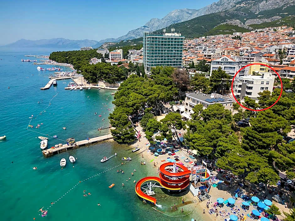 Beachfront Apartment Beach Makarska Residence Srzić