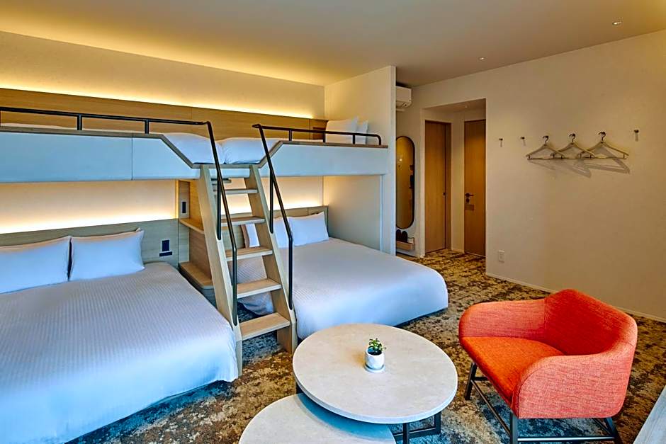 FAV LUX Kagoshima Tenmonkan