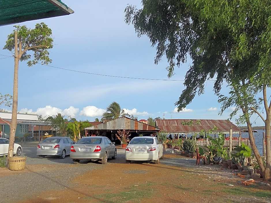 Kampongbay Makeng Guesthouse – Kampot, NJ