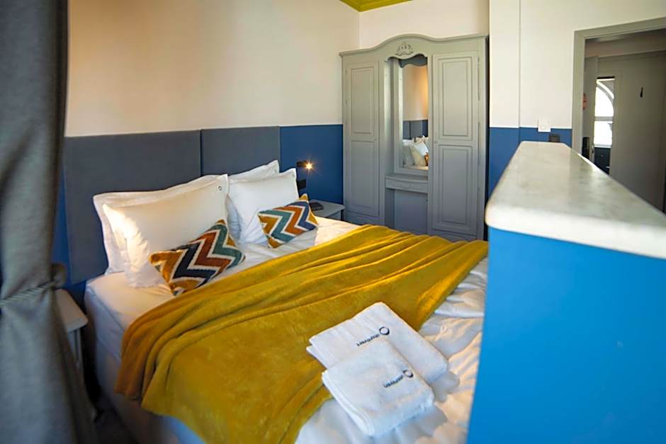 Maria Luisa by INTROVERT HOTELS