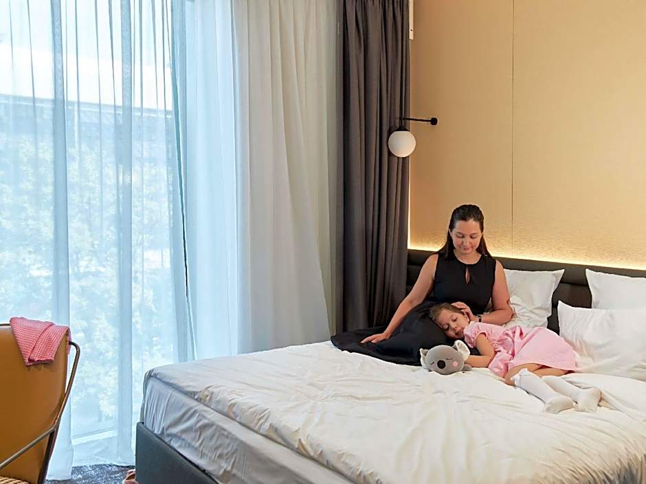 Novotel Living Almaty Jetisu