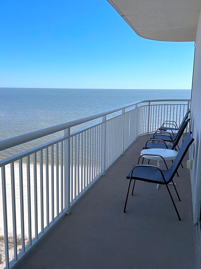 South Beach Biloxi Hotel & Suites