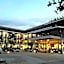 Mustcome Hotel