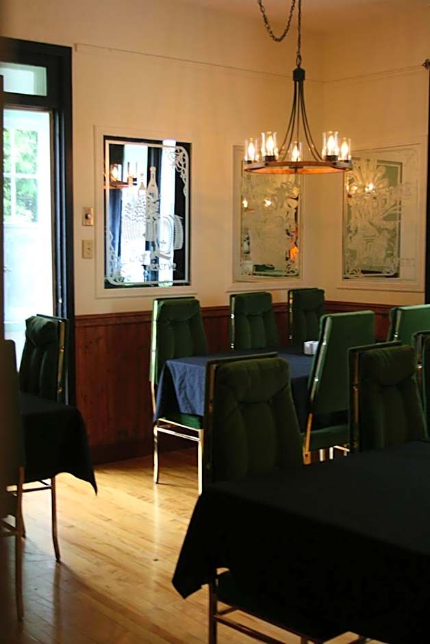 Auberge Presbytere Mont Lac-Vert