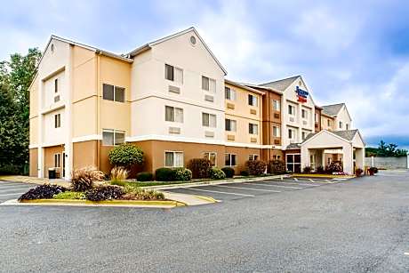 Fairfield Inn & Suites by Marriott Canton