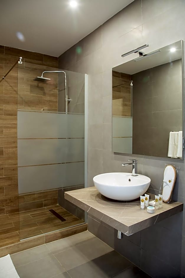 Le Ndiambour Hôtel et Résidence