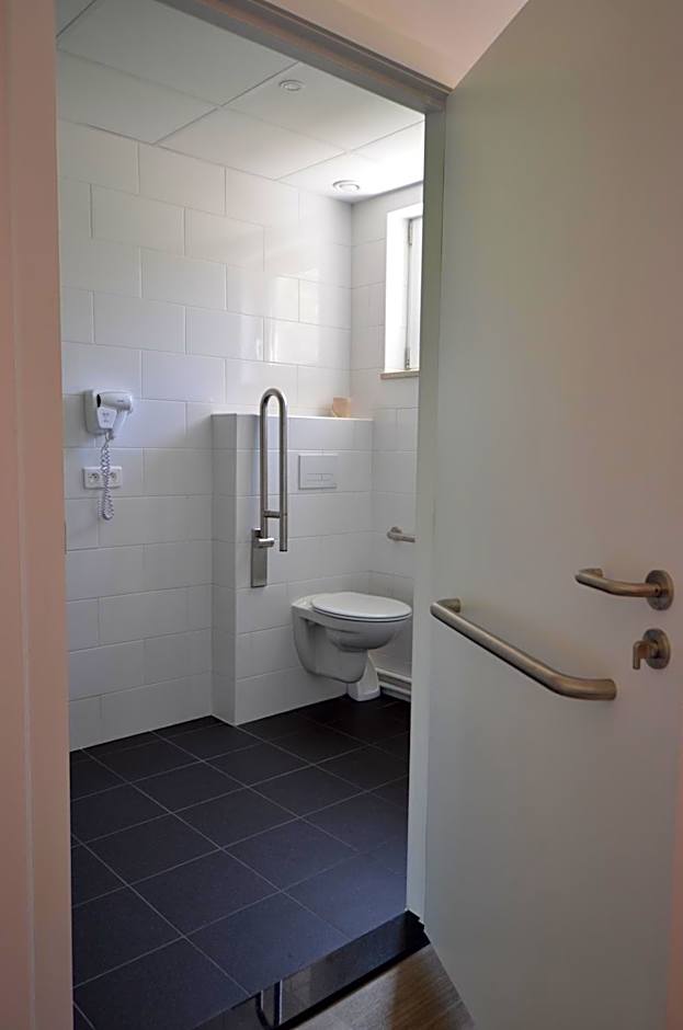 Auberge des 3 Fontaines - Youth Hostel