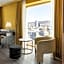 Renaissance by Marriott Zurich Tower Hotel