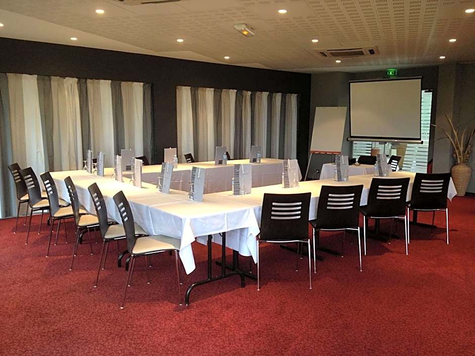 Brit Hotel Golfhotel Saint Samson