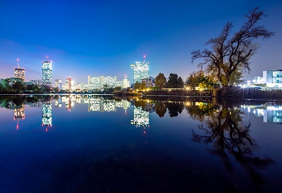 Strandhotel Alte Donau