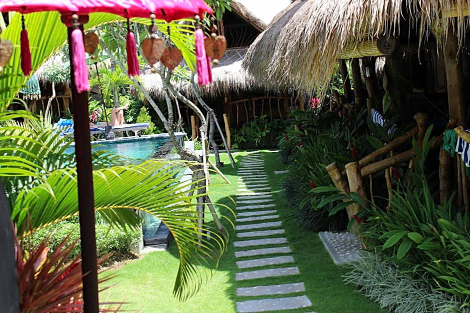 The Calmtree Bungalows